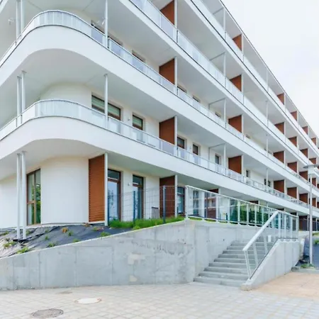 Sloneczny Apartamnet 150 M Od Plazy Basen Parking